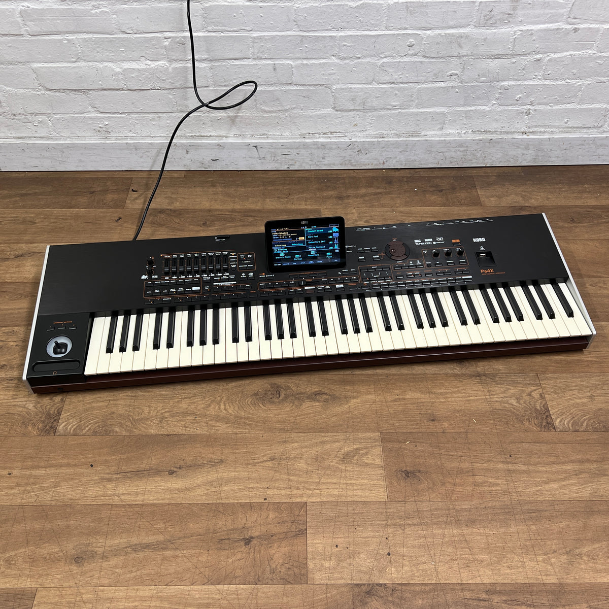 Korg Pa4X 76 Note Arranger Workstation Keyboard; Serial No: 9001325 | Second Hand