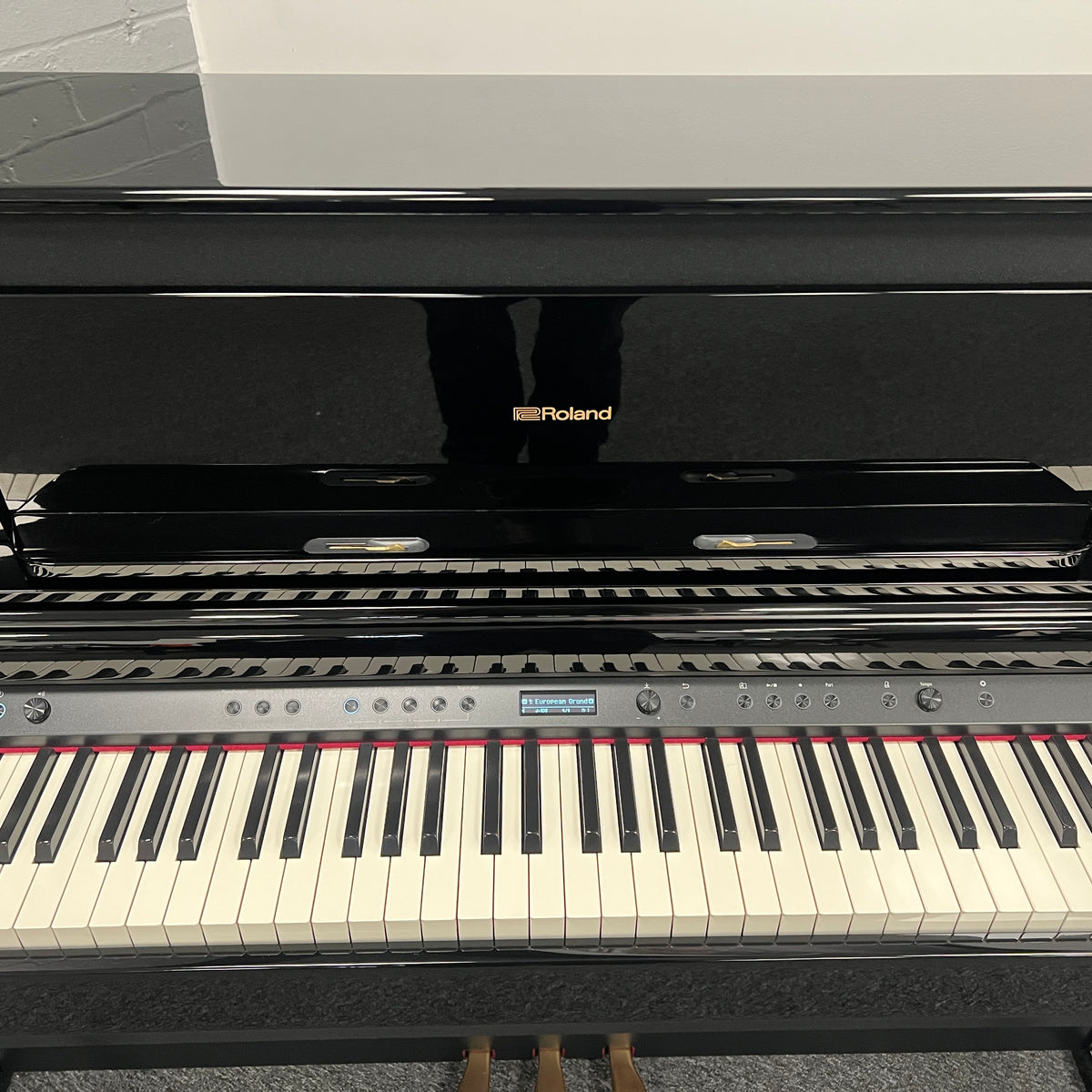 Roland LX706 Digital Piano, Polished Ebony; Serial No: Z9L0721 | Second Hand