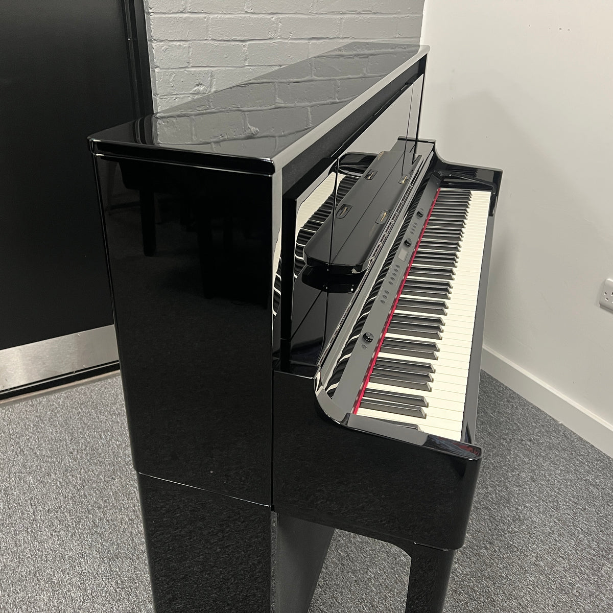 Roland LX706 Digital Piano, Polished Ebony; Serial No: Z9L0721 | Second Hand