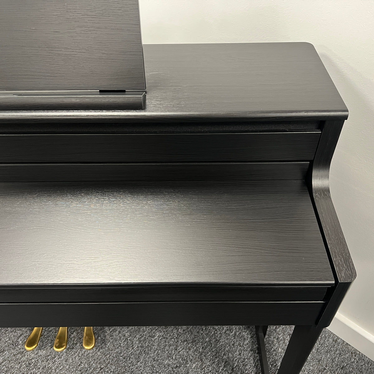 Roland HP704 Digital Piano, Black; Serial No: A8R5701 | Second Hand