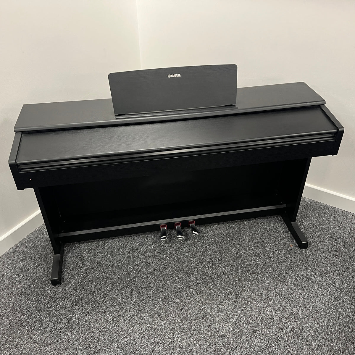 Yamaha YDP144 Digital Piano, Black; Serial No: BCZM01030 | Second Hand