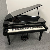 Yamaha CLP565GP Digital Grand Piano, Polished Ebony; Serial No: BCWP01010 | Second Hand