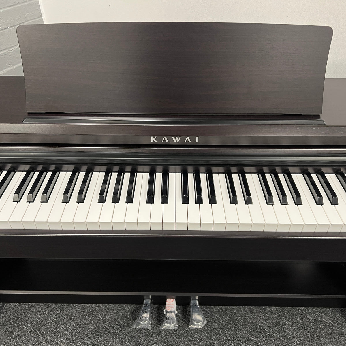 Kawai KDP120 Digital Piano, Rosewood; Serial No: G573704