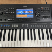 Yamaha PSR SX720 Arranger Keyboard Workstation; Serial No: BCEZ01045 | Second Hand