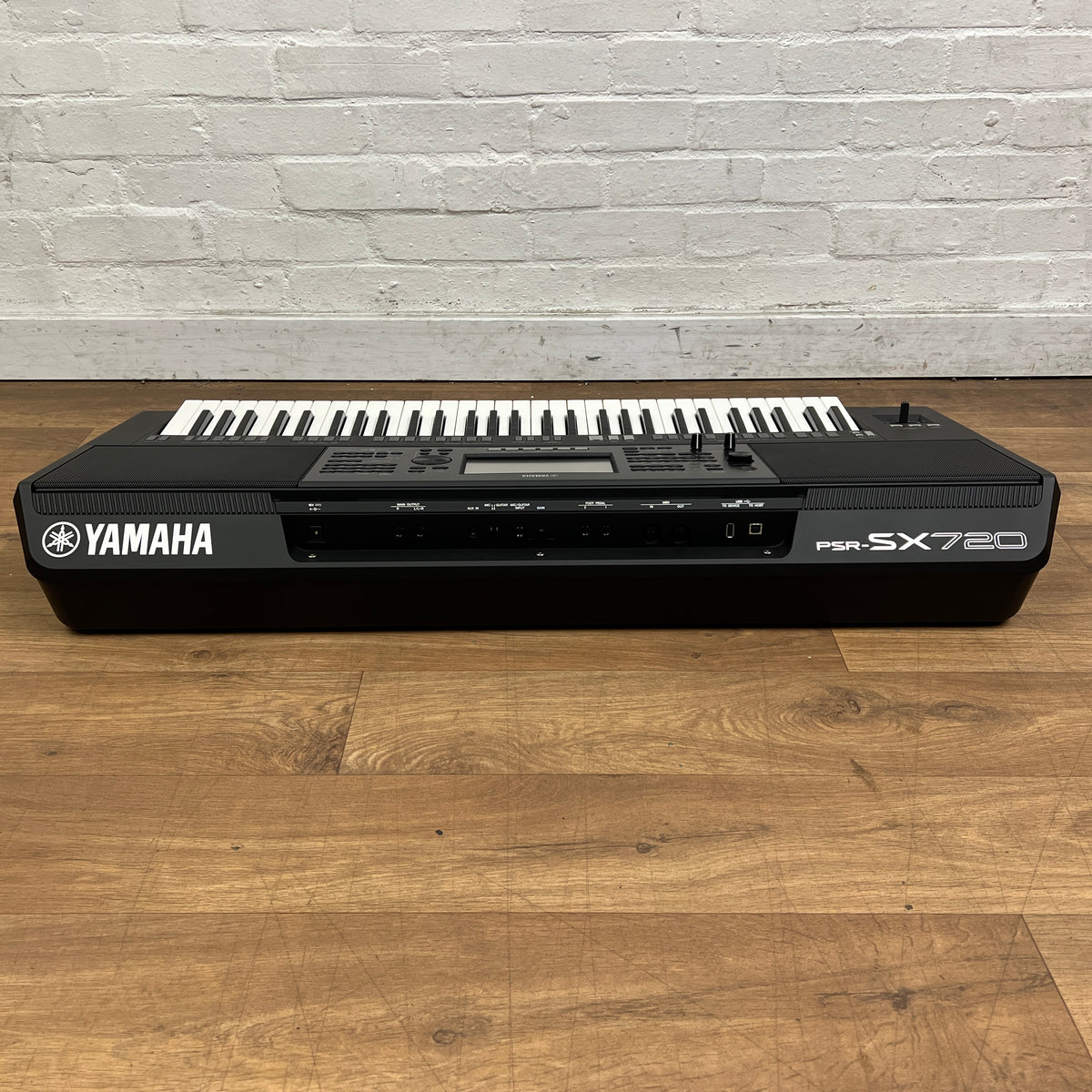 Yamaha PSR SX720 Arranger Keyboard Workstation; Serial No: BCEZ01045 | Second Hand