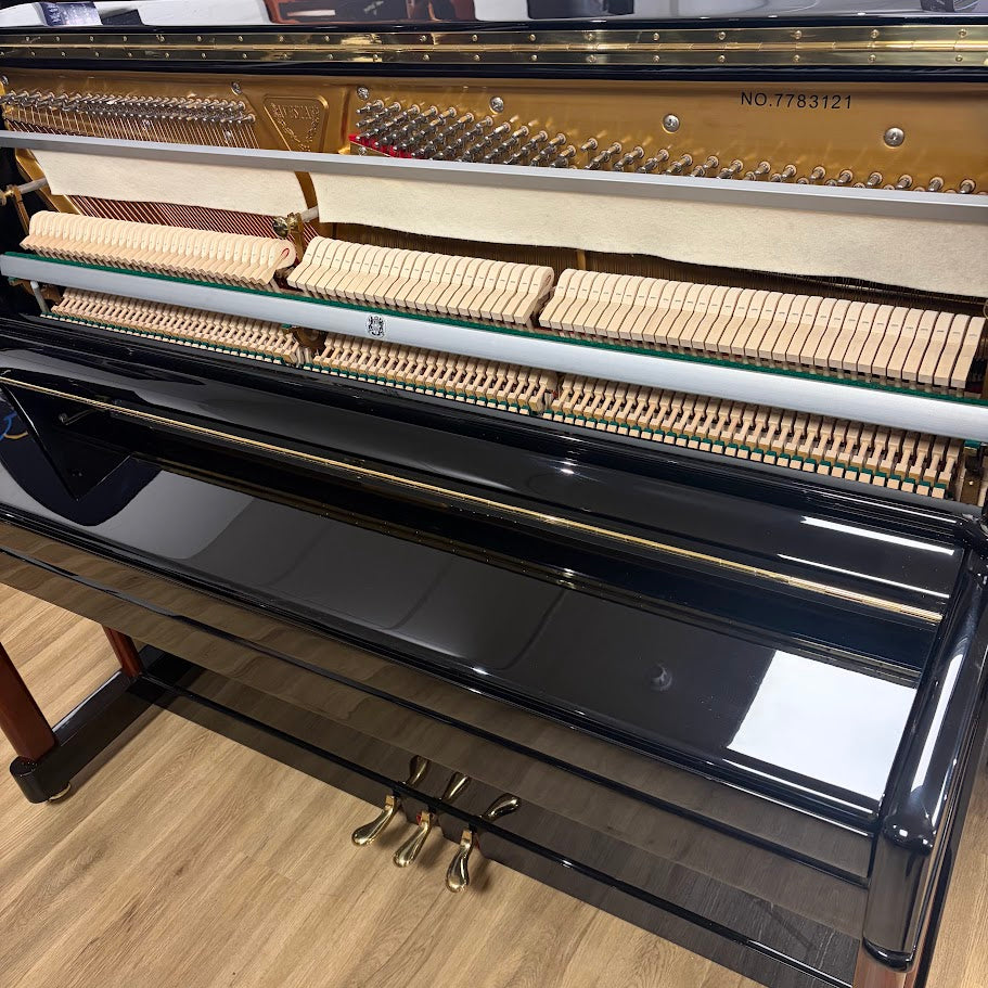 Eavestaff HM116 Upright Piano in Polished Black: Serial No: 7783121  | Second Hand