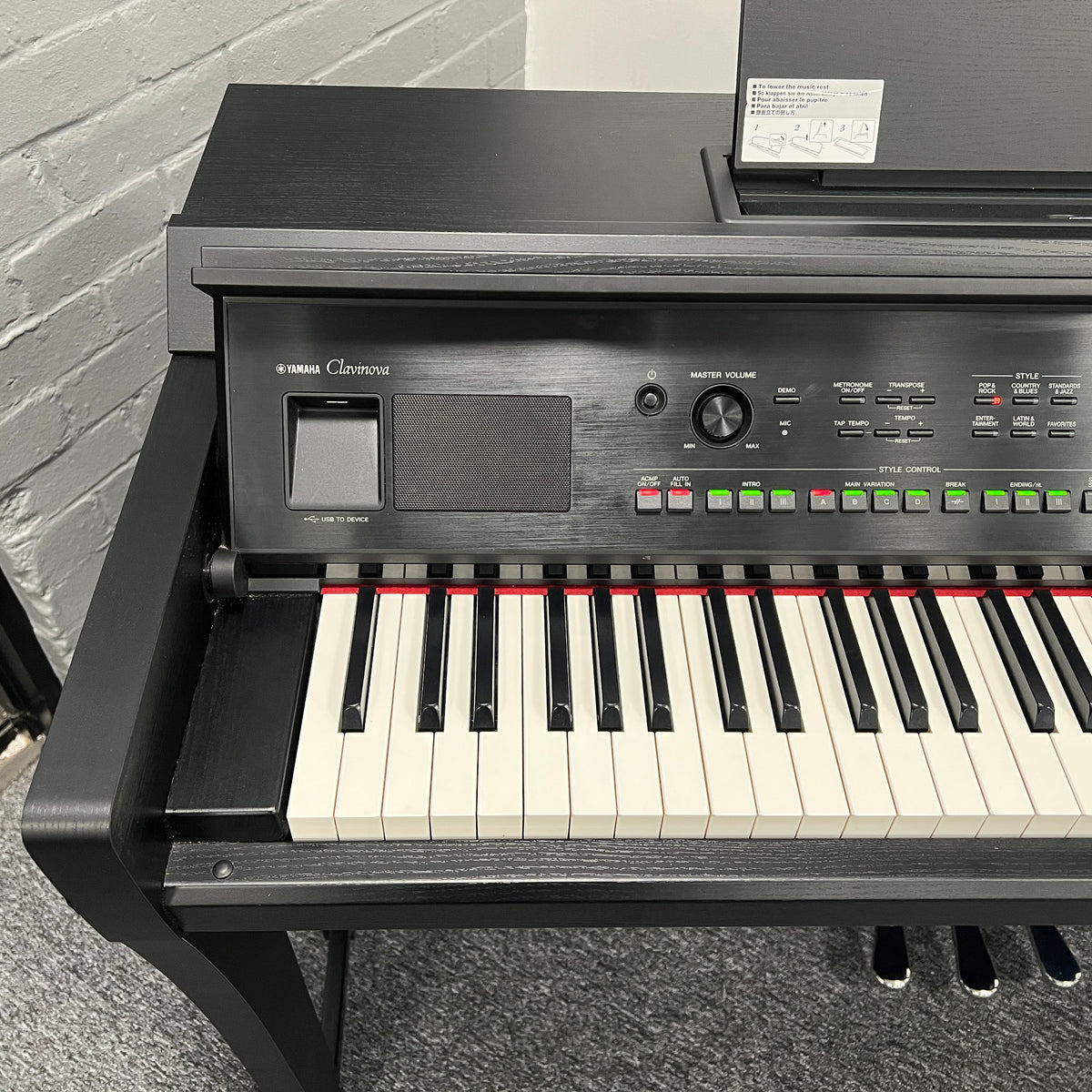 Yamaha CVP805 Digital Piano, Black; Serial No: BCZN01008 | Second Hand