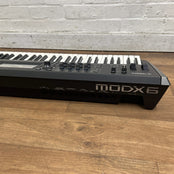 Yamaha MODX6 Synthersizer Keyboard; Serial No: BBZH01015 | Second Hand