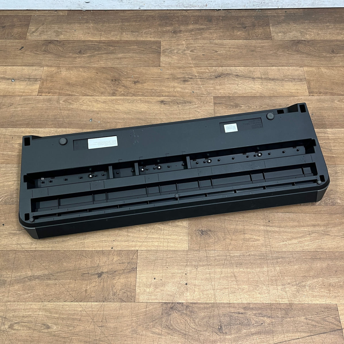 Yamaha MODX6 Synthersizer Keyboard; Serial No: BBZH01015 | Second Hand