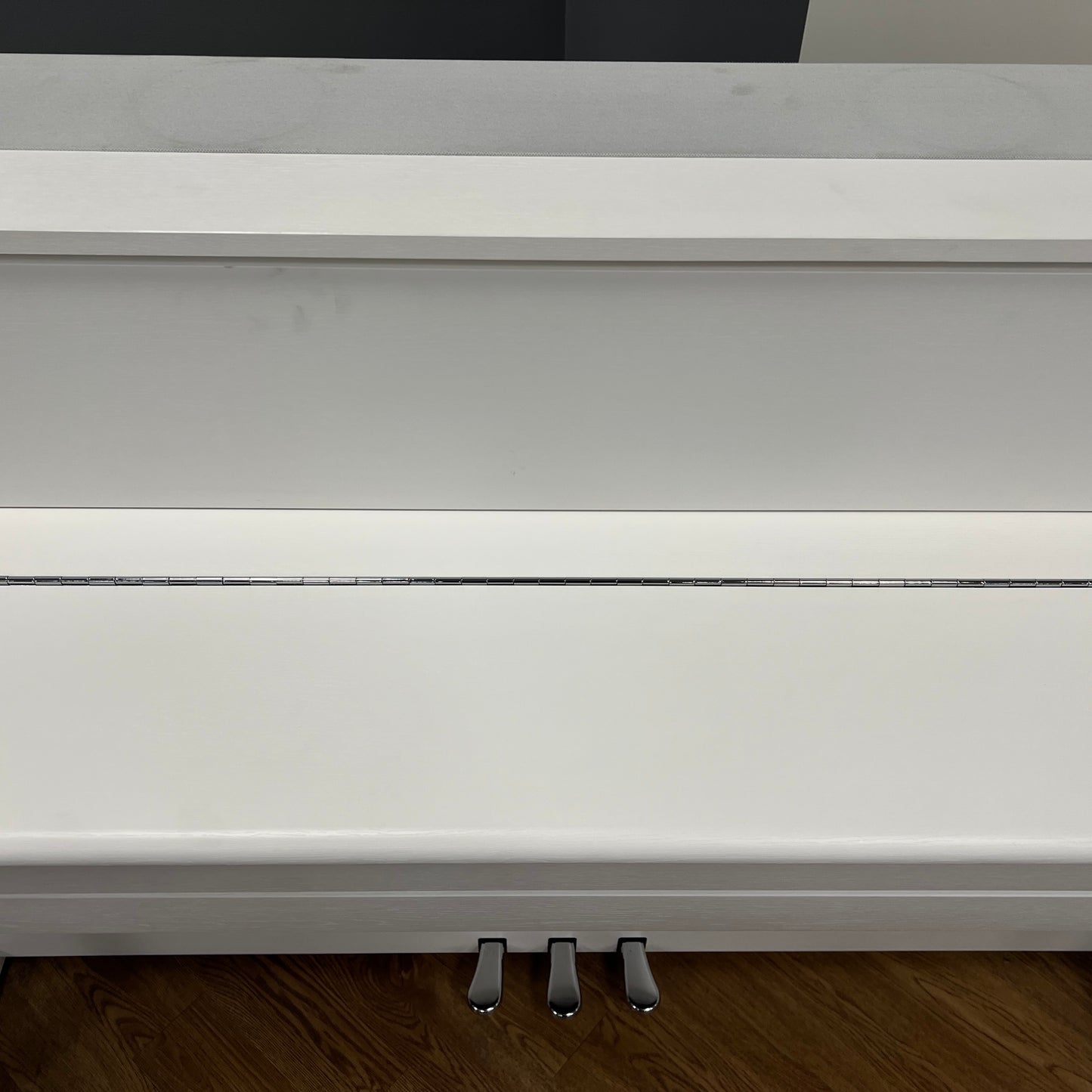 Kawai CA99 White Digital PIano With Matching Stool; Serial Number: G560569 | Second Hand