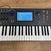Yamaha MODX7 Synthersizer Keyboard; Serial No: BBZH01001 | Second Hand