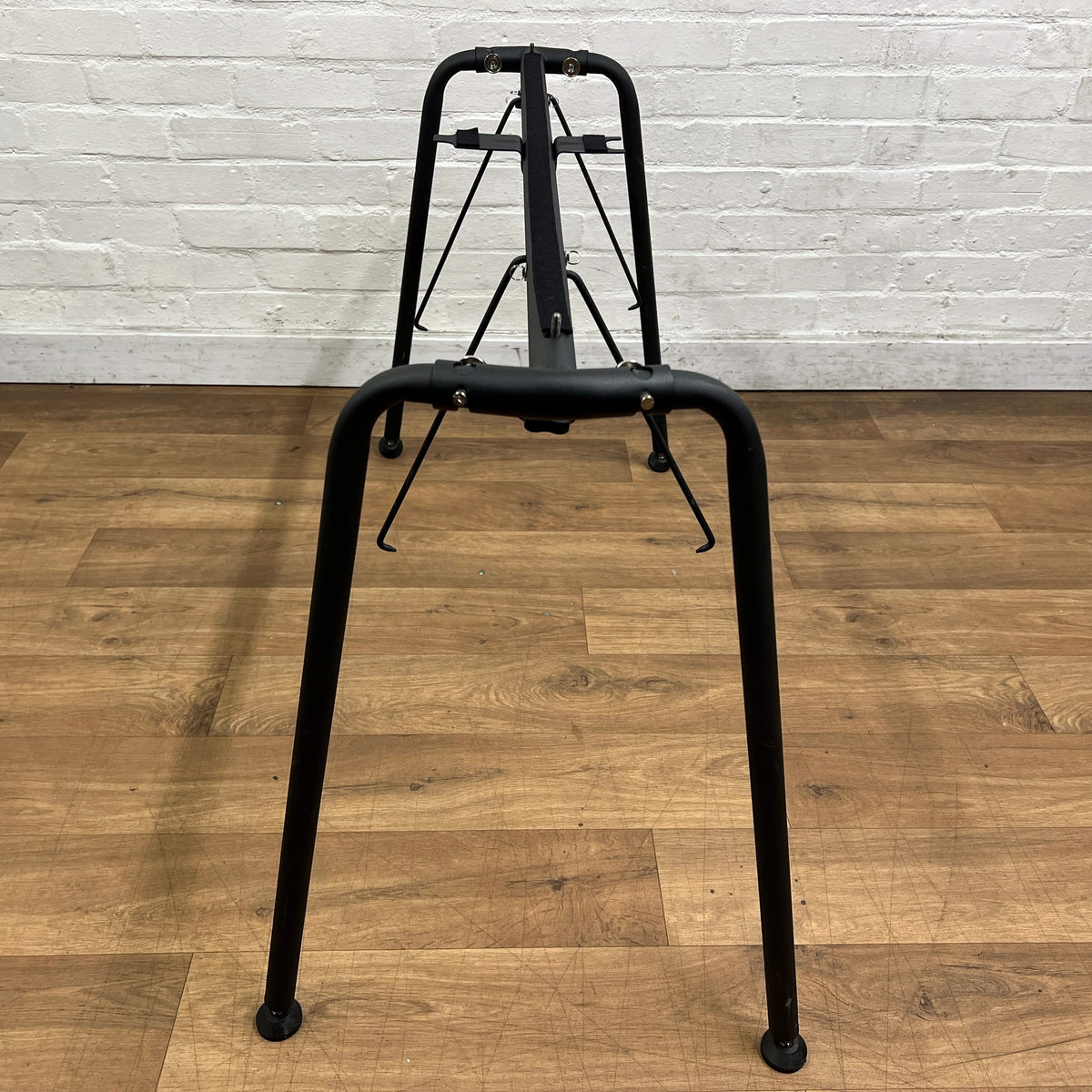 Korg ST-SV1BK Adjustable Stand For SV Pianos Pa4X & Pa5X