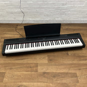 Yamaha P125 Portable Piano; Black; Serial No: BBYK01507 | Second Hand