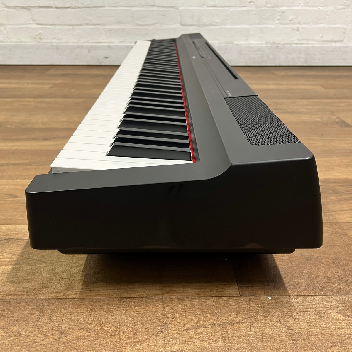 Yamaha P125 Portable Piano; Black; Serial No: BBYK01507 | Second Hand