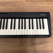 Roland FP10 Portable Piano; Serial No: Z7J5549 | Second Hand