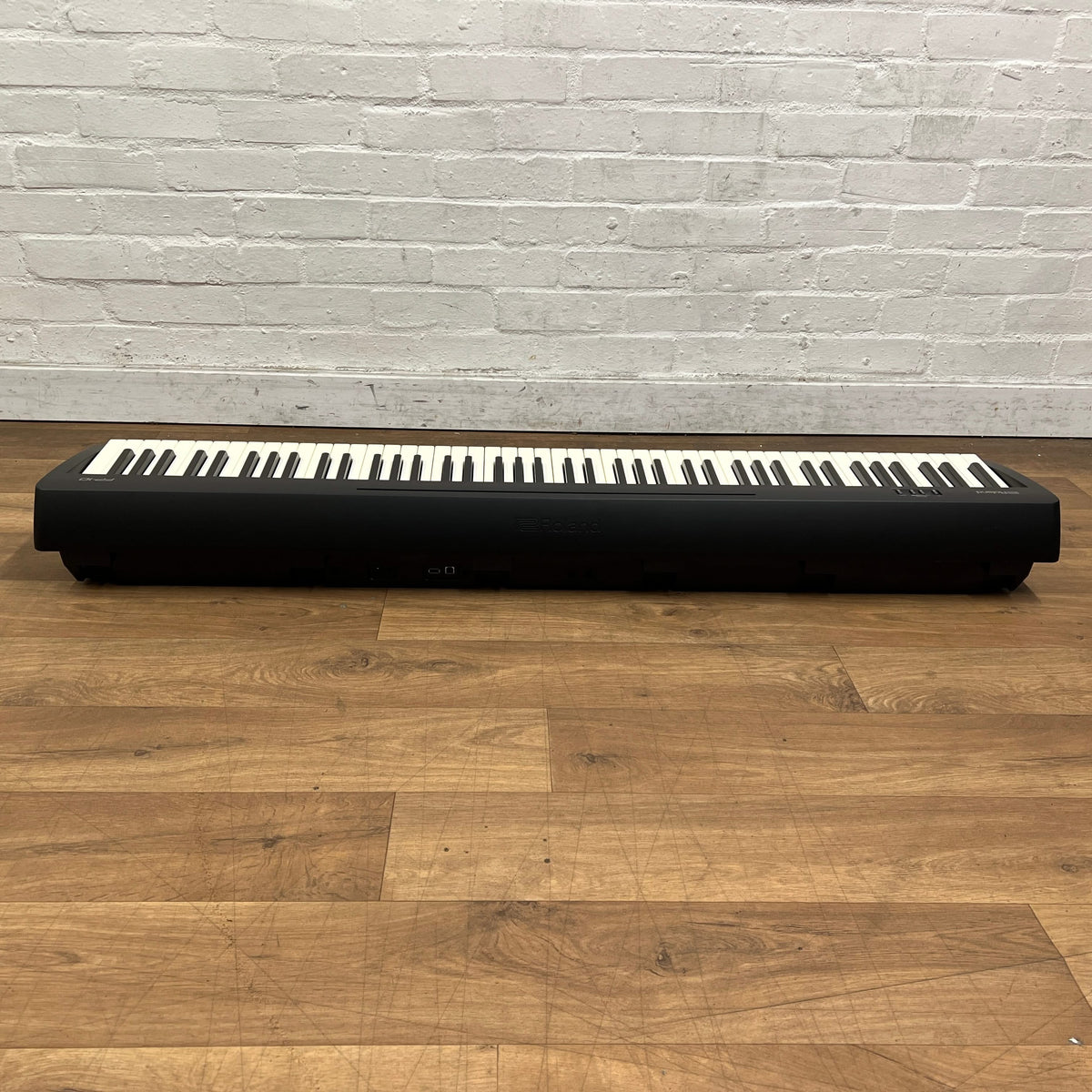 Roland FP10 Portable Piano; Serial No: Z7J5549 | Second Hand