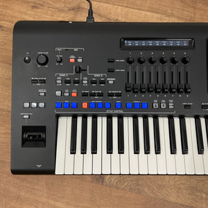 Second Hand Yamaha Genos 1 Arranger Keyboard: Serial No: BEXX01015