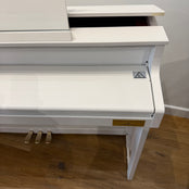 Casio GP300 Digital Piano White,  With Matching Stool: Serial No: 935BDC591007864 | Second Hand