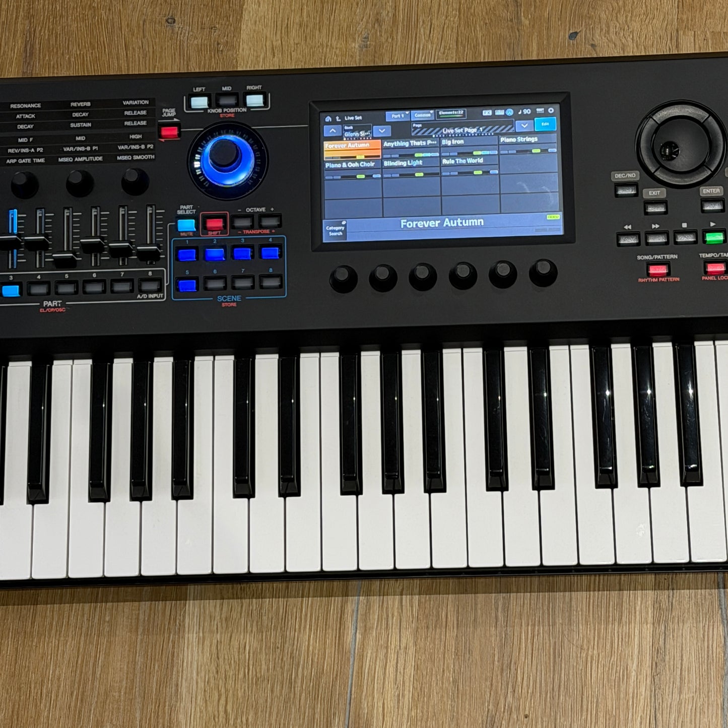 Yamaha MODX-M6 Synthesizer Keyboard 61 Keys; Serial No: BCGJ01019 | Second Hand