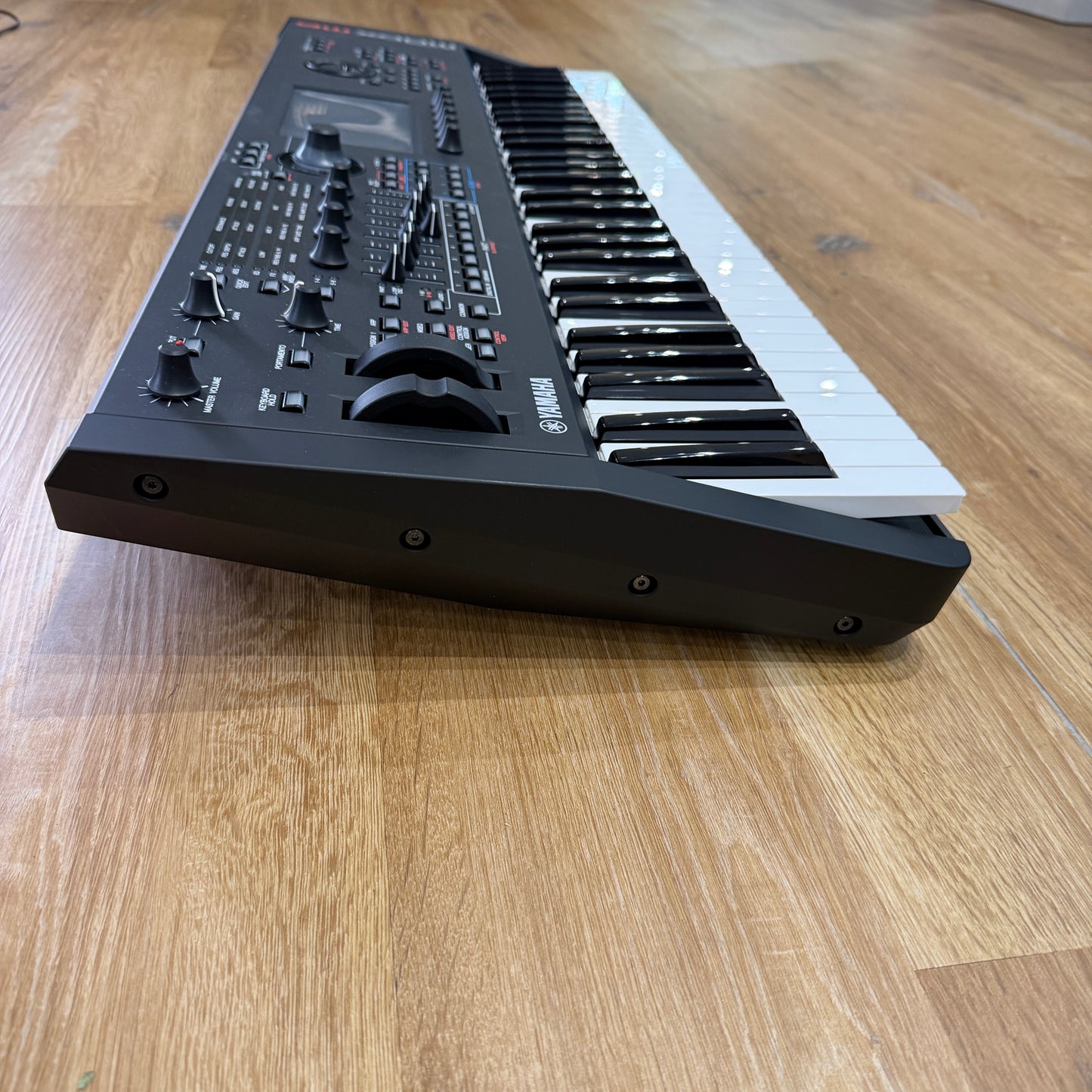 Yamaha MODX-M6 Synthesizer Keyboard 61 Keys; Serial No: BCGJ01019 | Second Hand