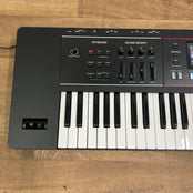 Roland JUNO D6 Synthesizer Keyboard; SN: Z4R1178 | Second Hand