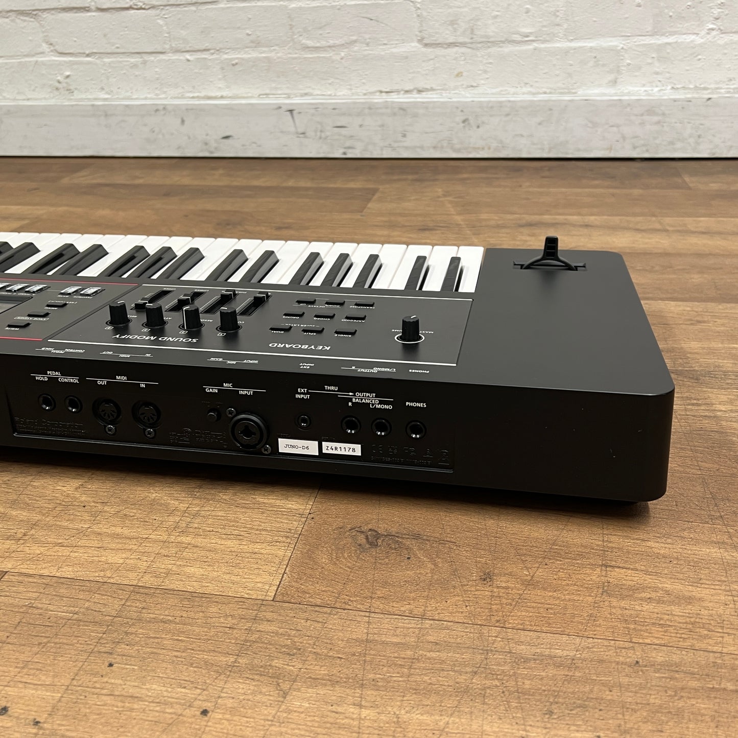 Roland JUNO D6 Synthesizer Keyboard; SN: Z4R1178 | Second Hand