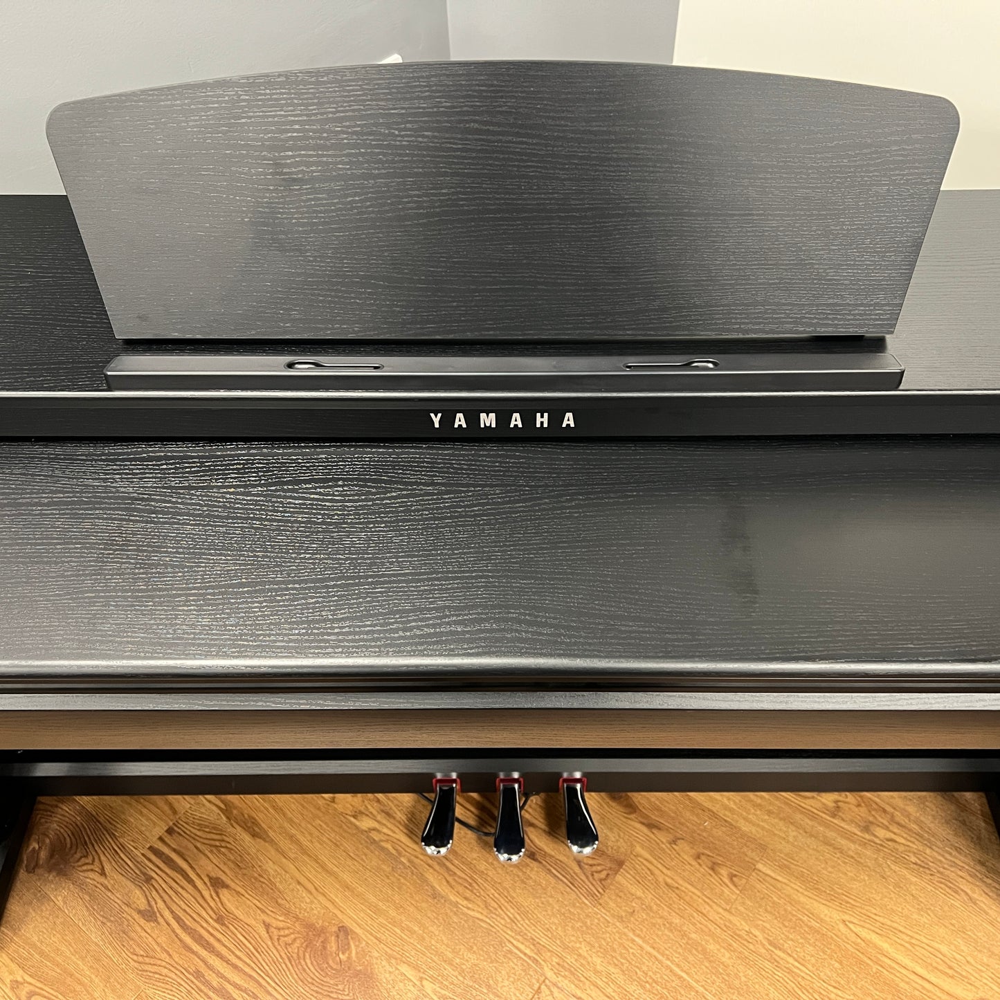 Yamaha CLP725 Black Walnut Digital Piano; Serial No: BCEI01004 | Second Hand