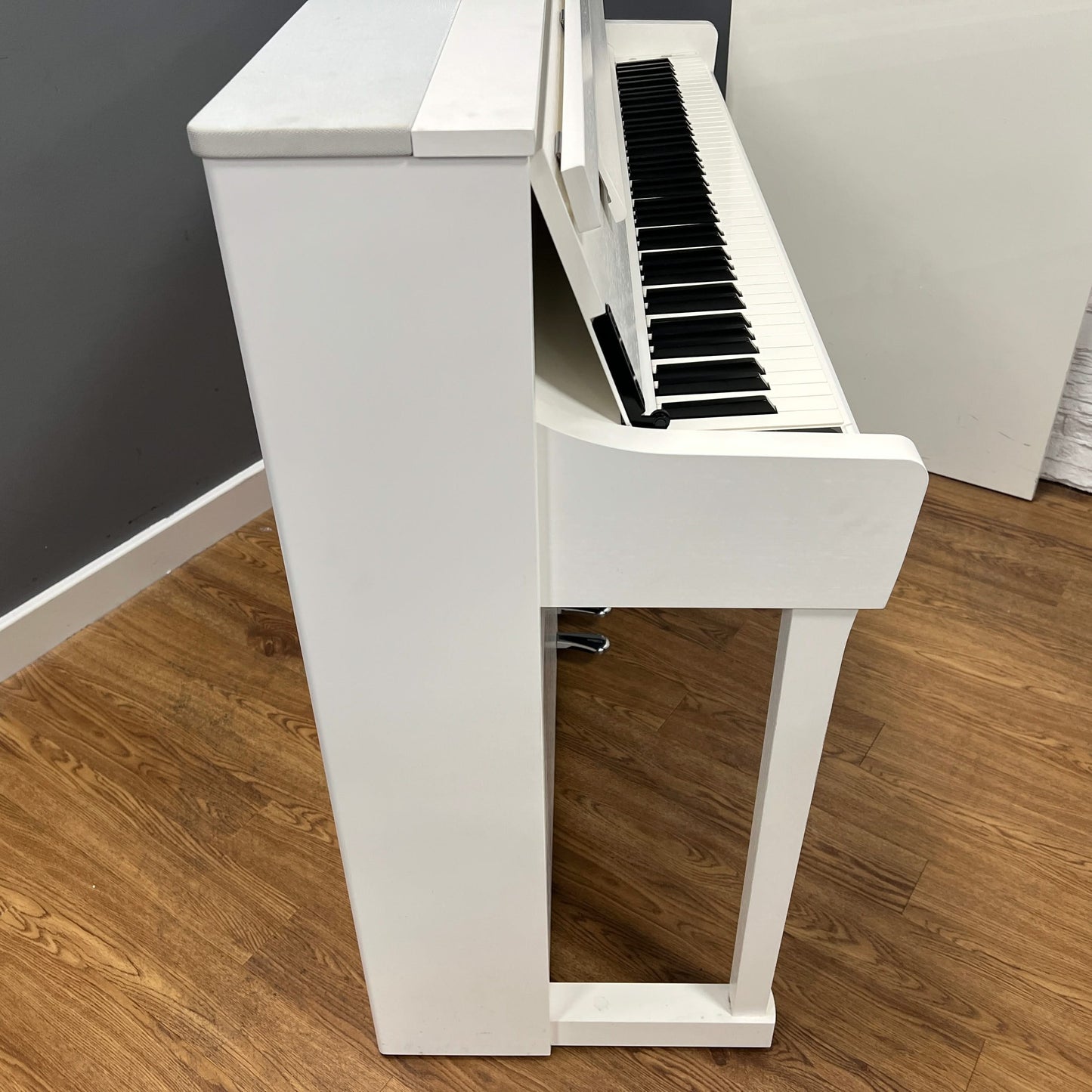 Kawai CA901 White Digital Piano With Matching Stool; SN: G853200 | Second Hand