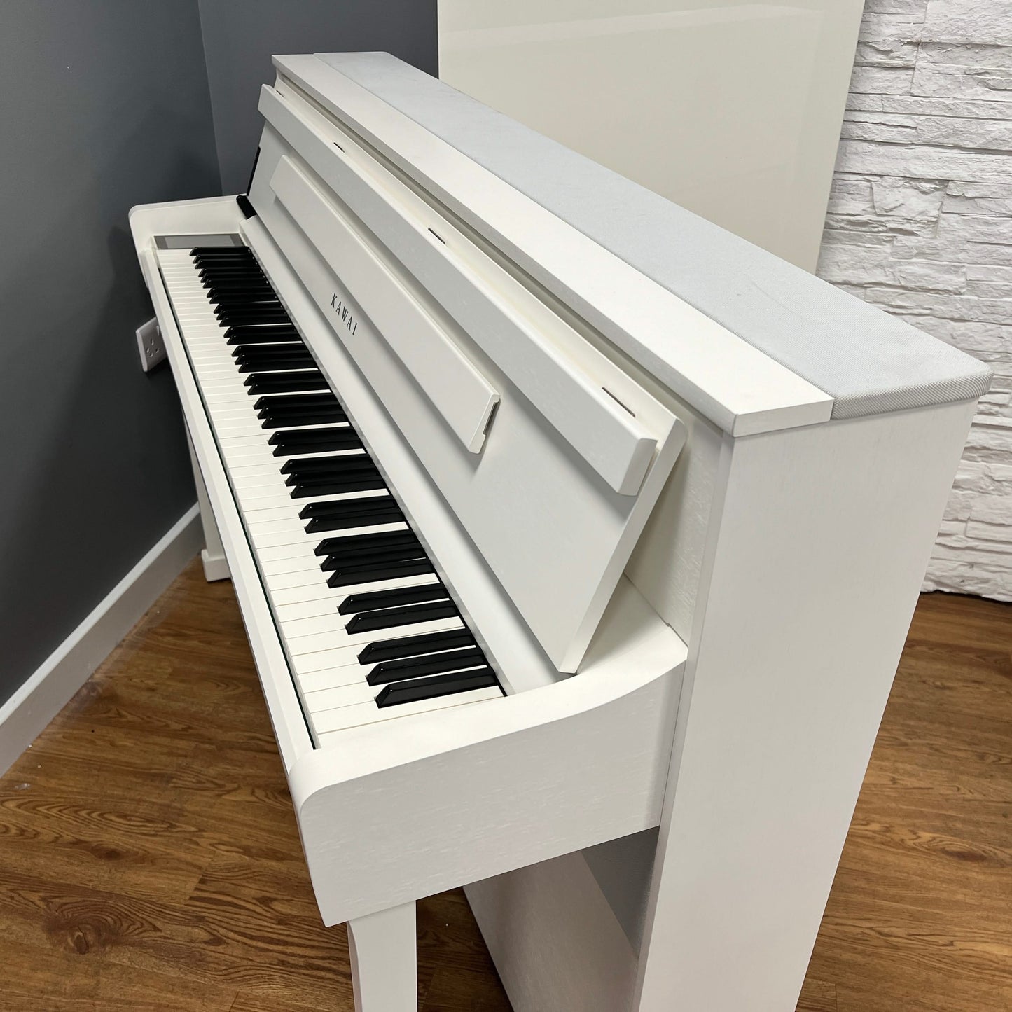 Kawai CA901 White Digital Piano With Matching Stool; SN: G853200 | Second Hand
