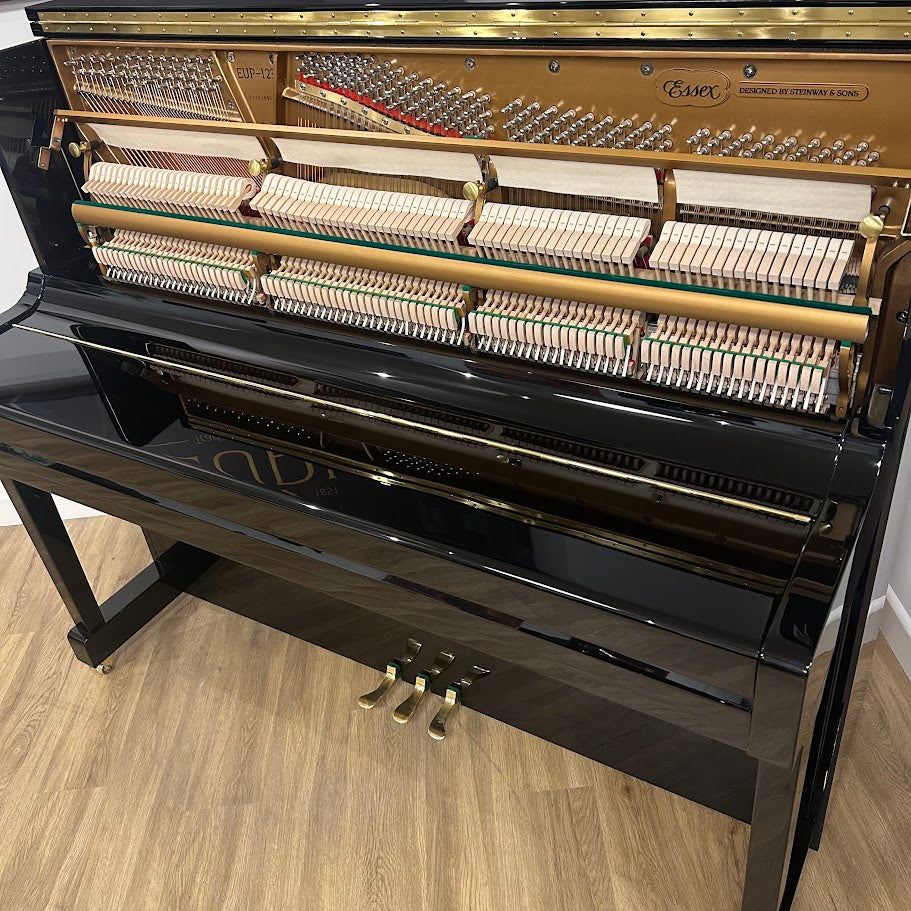 Steinway & Sons Essex EUP123 Upright Piano: Serial No: E134186C | Second Hand