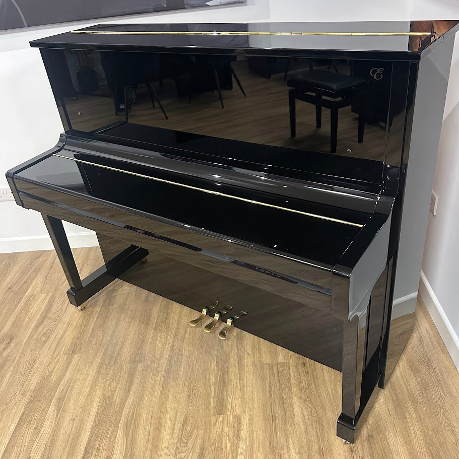 Steinway & Sons Essex EUP123 Upright Piano: Serial No: E134186C | Second Hand