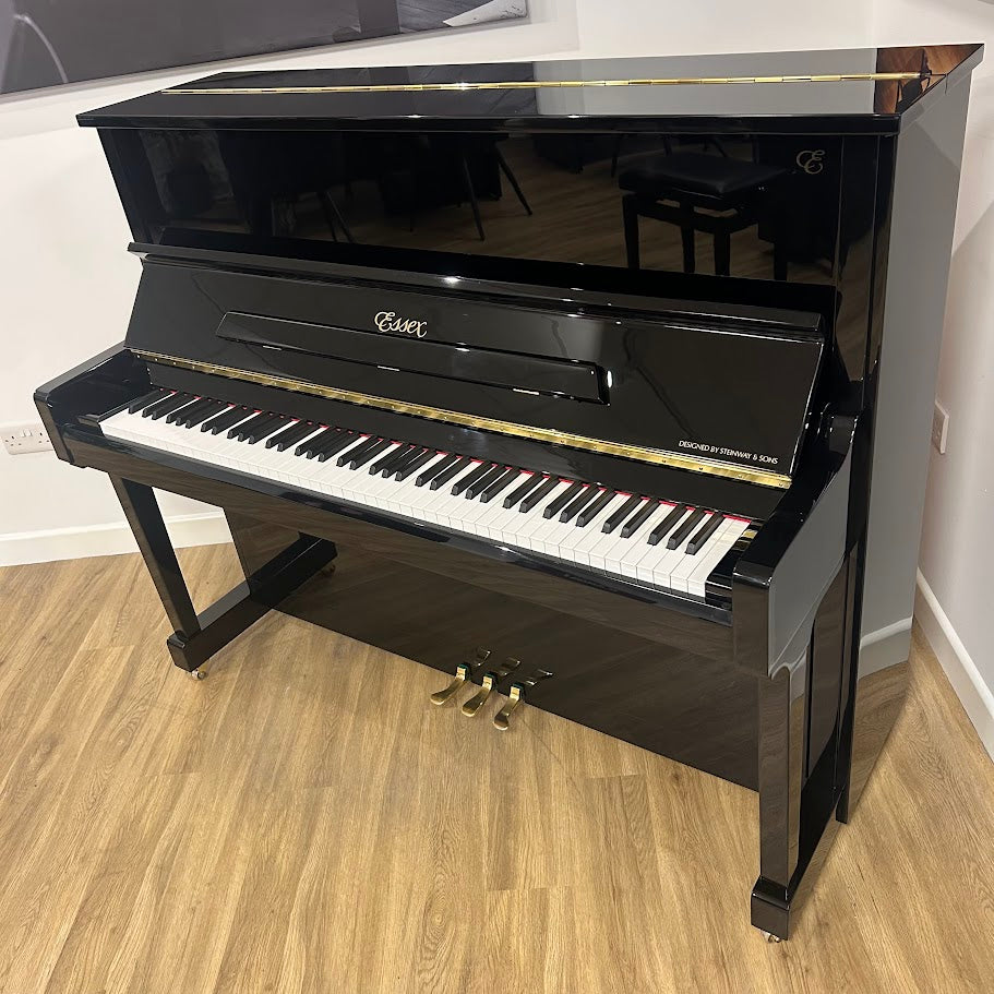 Steinway & Sons Essex EUP123 Upright Piano: Serial No: E134186C | Second Hand