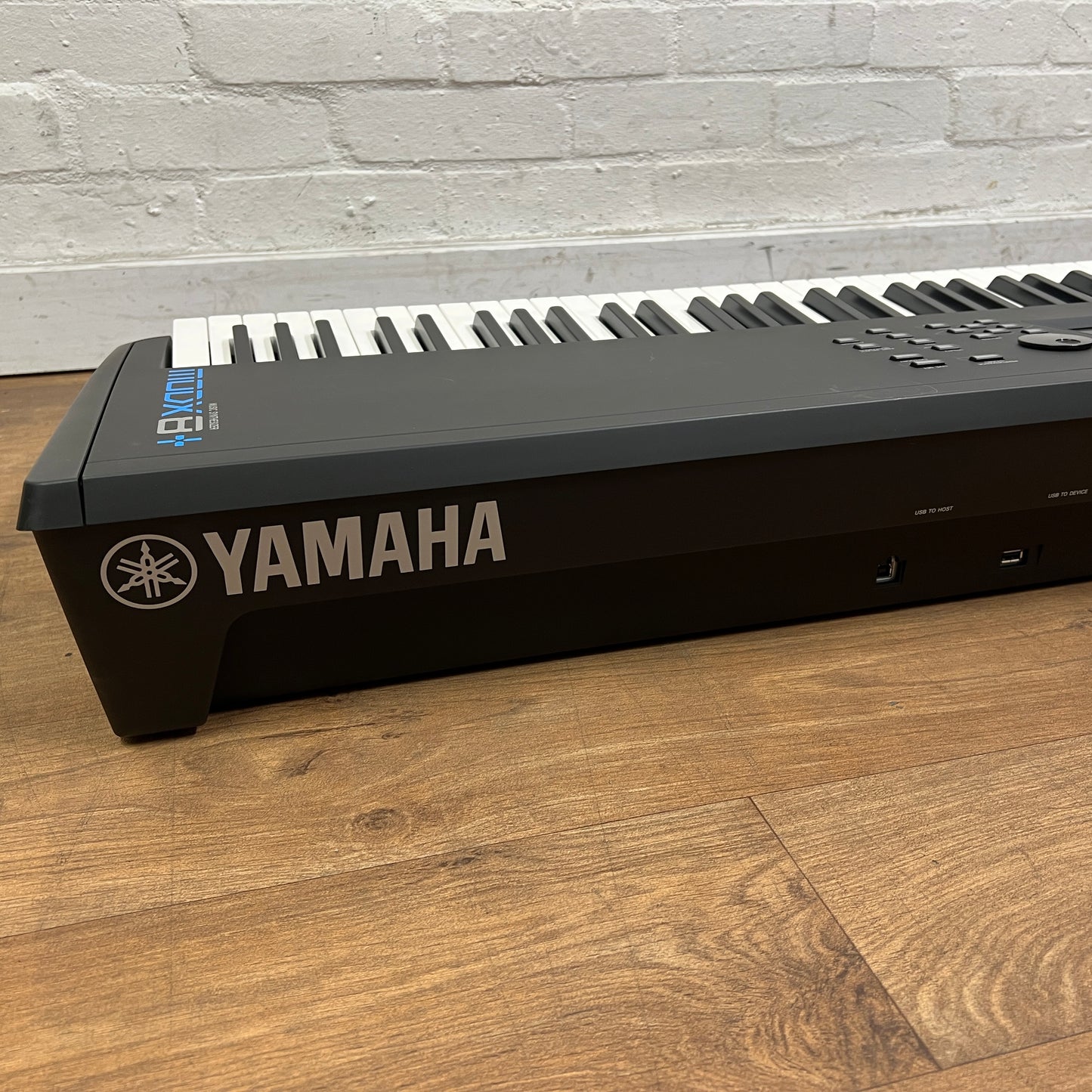 Yamaha MODX8+ Keyboard; Serial No: BBCJ01037 | Second Hand