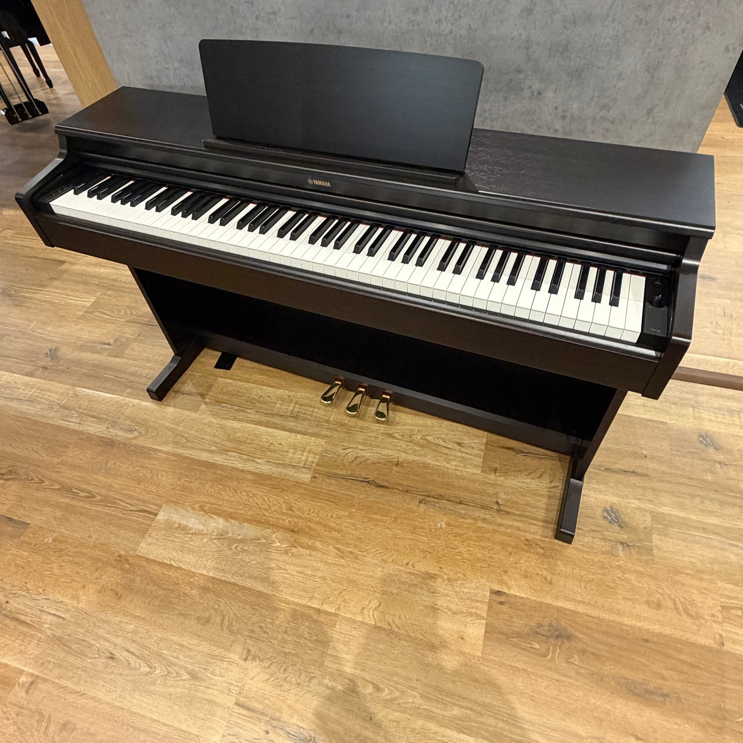 Yamaha YDP165 Rosewood Digital Piano; Serial No: BCFL01007; Ex Display Model; 3 Year Warranty