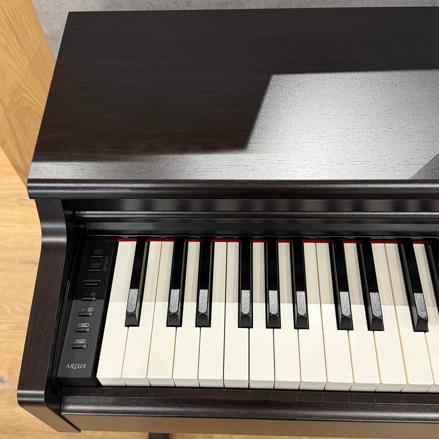 Yamaha YDP165 Rosewood Digital Piano; Serial No: BCFL01007; Ex Display Model; 3 Year Warranty