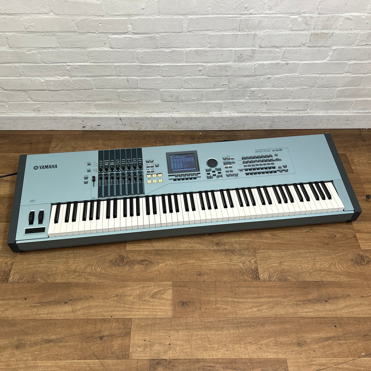 Yamaha MOTIF XS8 Workstation Synth; Serial No: GBRANL01007 | Second Hand