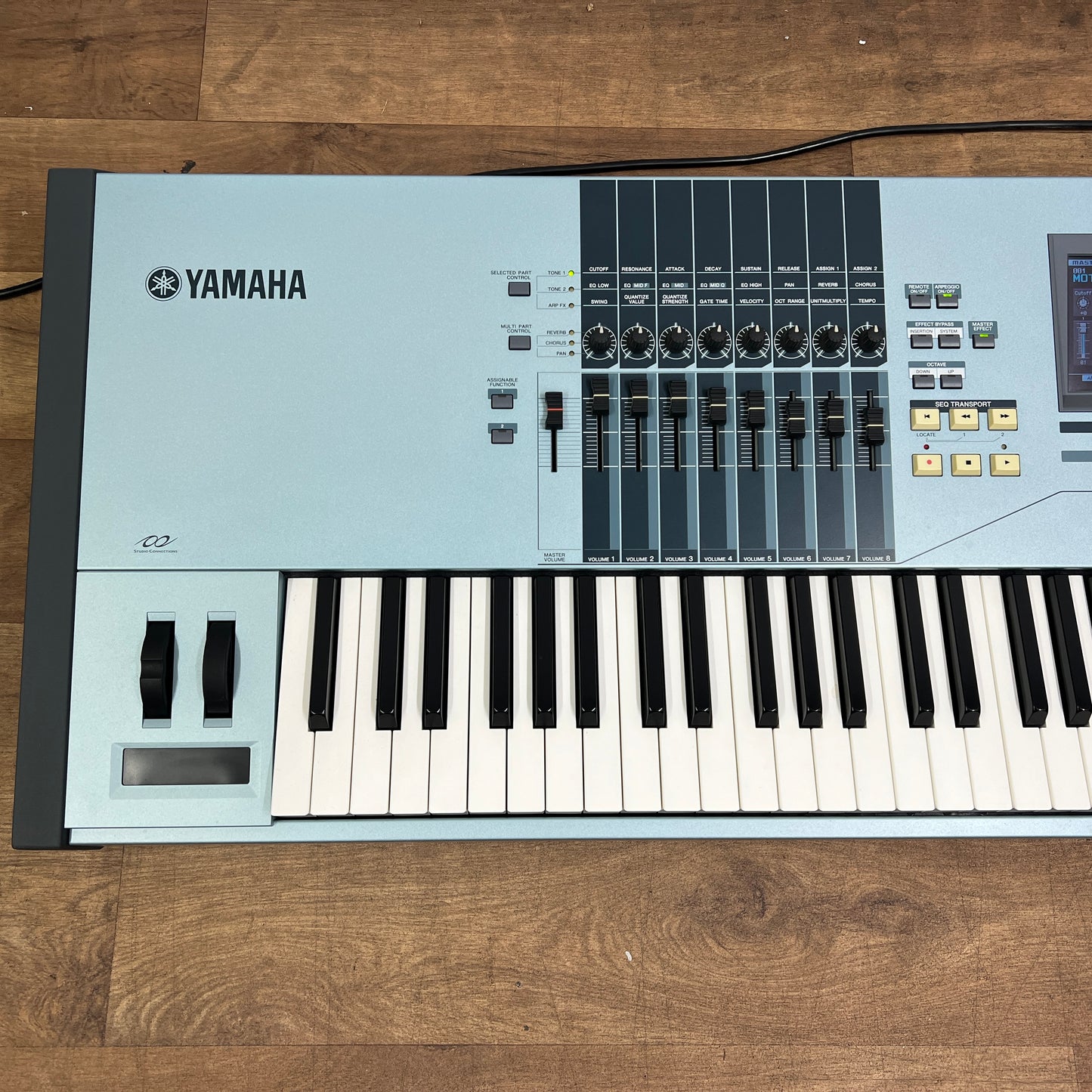 Yamaha MOTIF XS8 Workstation Synth; Serial No: GBRANL01007 | Second Hand
