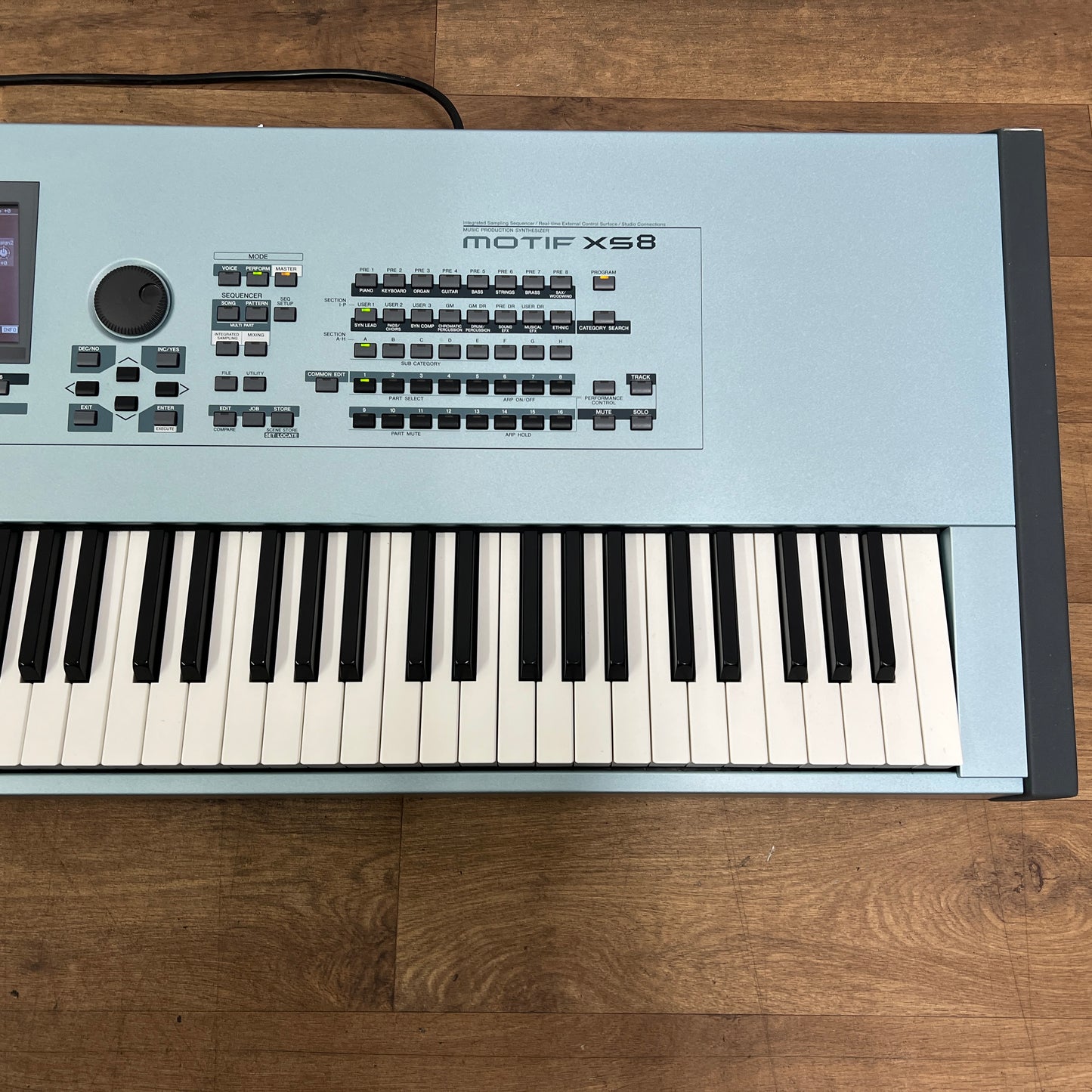 Yamaha MOTIF XS8 Workstation Synth; Serial No: GBRANL01007 | Second Hand