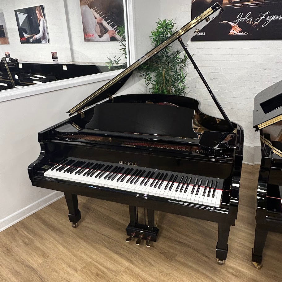 Reid Sohn SG172 Grand Piano; Polished Ebony: Serial No: HHGG0810 | Second Hand