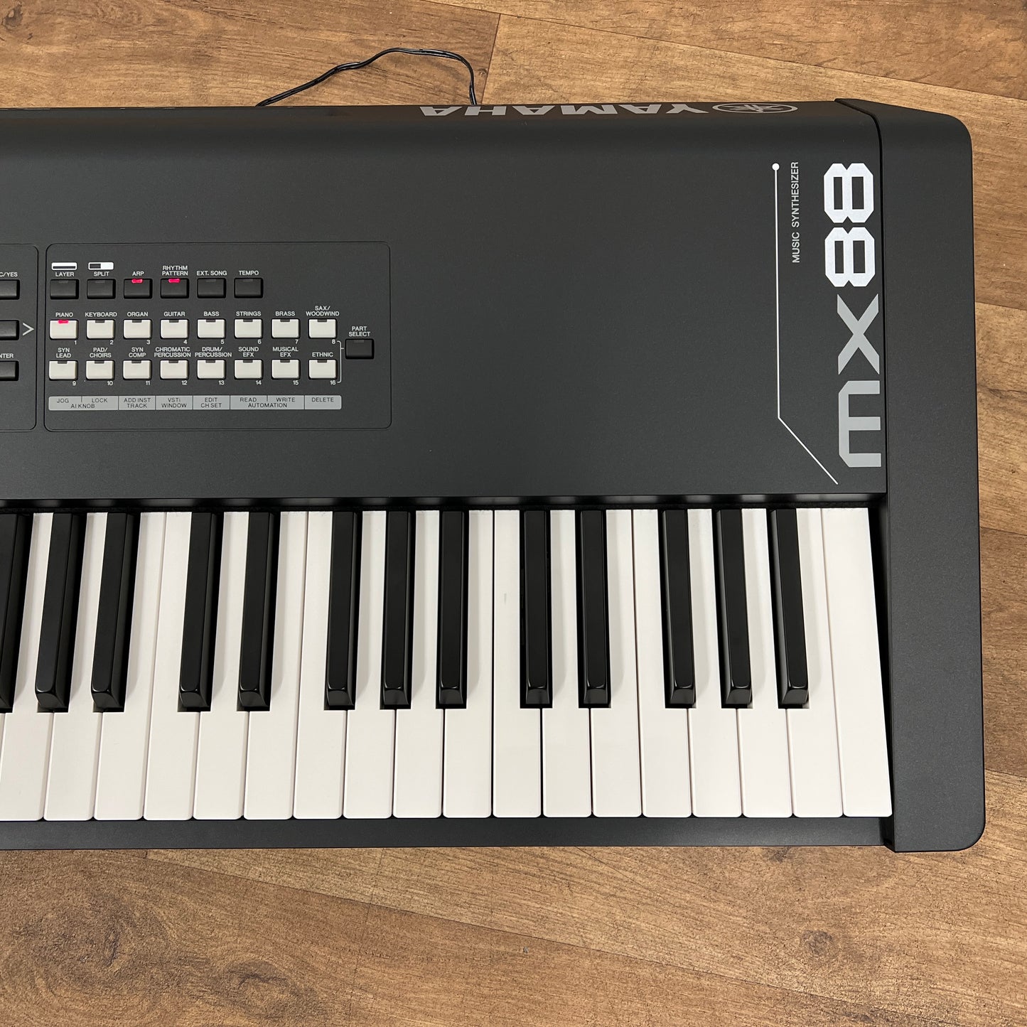 Yamaha MX88 88 Note Synthesizer Keyboard; Black: Serial No: BBDM01002 | Second Hand