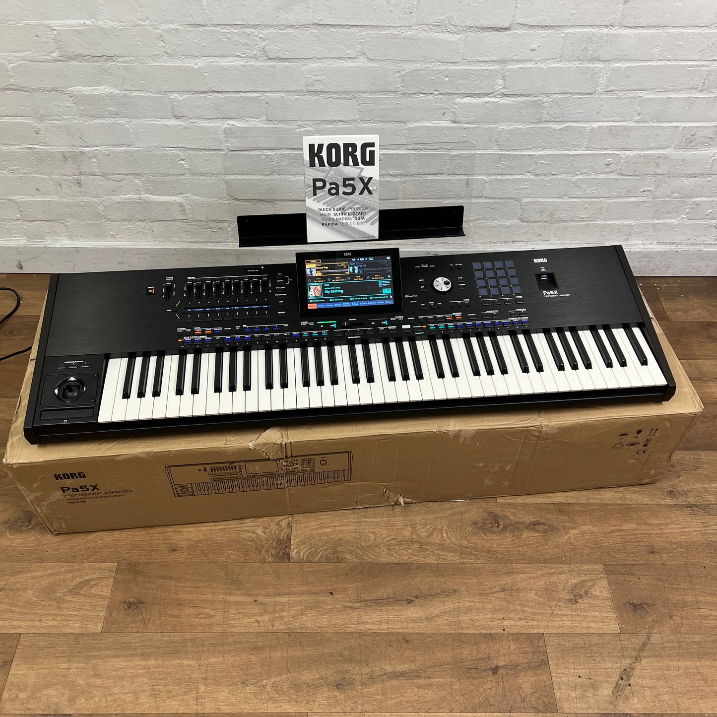 Korg Pa5X 76 Key Arranger keyboard; Serial No: 9002748 | Second hand