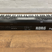 Korg Pa5X 76 Key Arranger keyboard; Serial No: 9002748 | Second hand