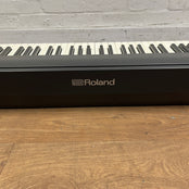 Roland FP30 Portable Piano; Black; Serial No: S9K0513 | Second Hand