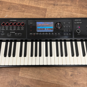 Second Hand Roland FA08 Synthesizer Serial No: Z9D2178