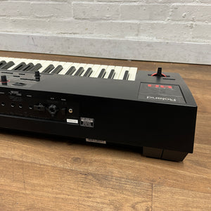 Second Hand Roland FA08 Synthesizer Serial No: Z3E4761