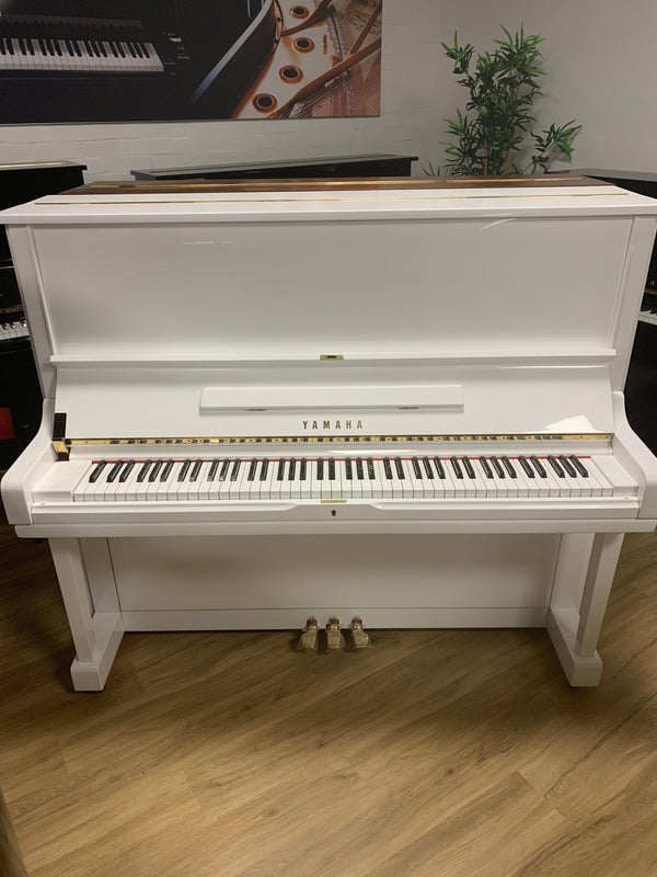 RECONDITIONED AS NEW Yamaha U3 Upright Piano in Polished White Serial No: H2014424