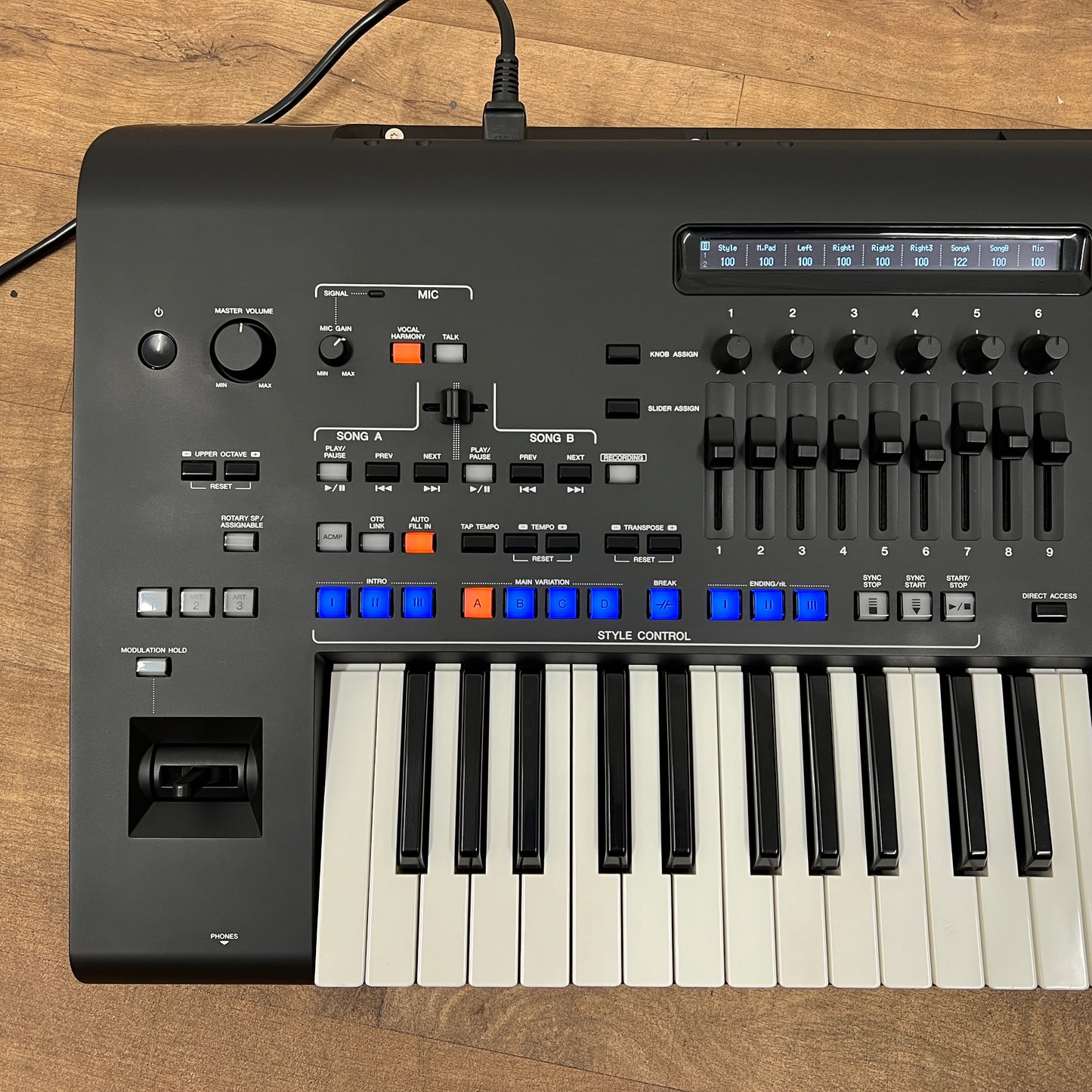 Yamaha Genos 1 Arranger Keyboard: Serial No: BEZP01035 | Second Hand