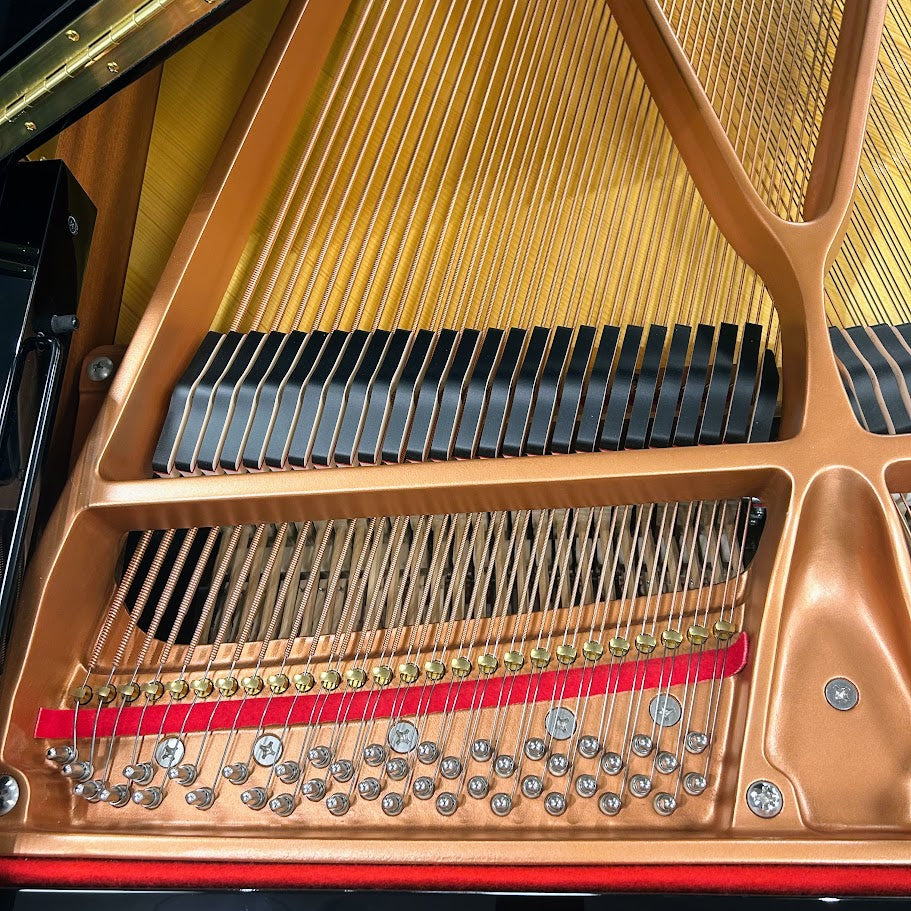 Yamaha GC1 Grand Piano; Polished Ebony: Serial No: 6407468 | Second Hand