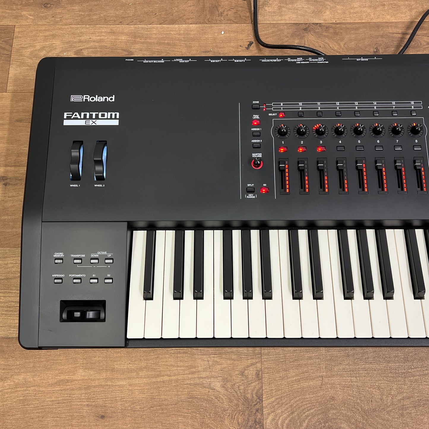 Roland Fantom 8 EX Workstation Synth; Serial No: Z0R0440 | Second Hand