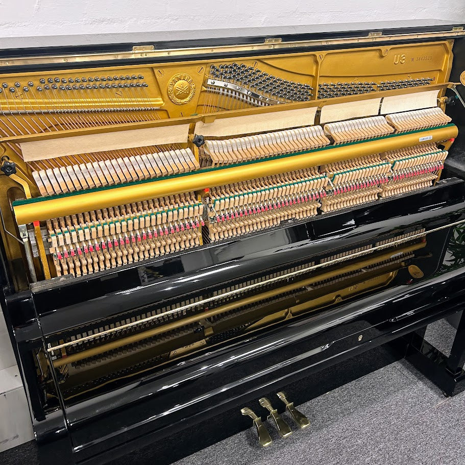 Yamaha U3 Upright Piano In Polished Ebony: Serial No: M3442523 | Second Hand